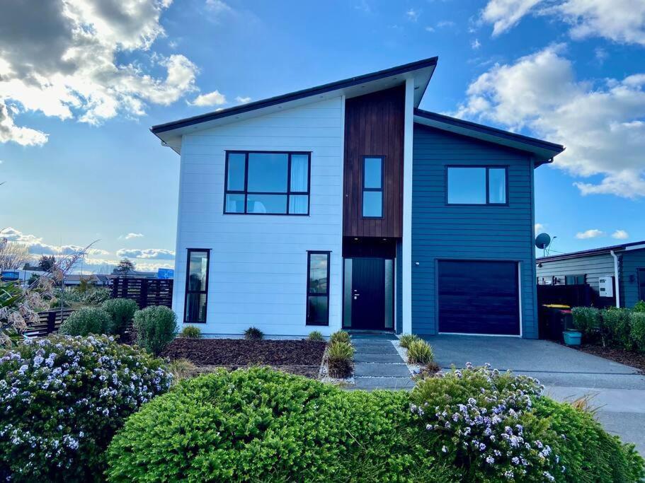 Morden Spacious New House Гамильтон Экстерьер фото